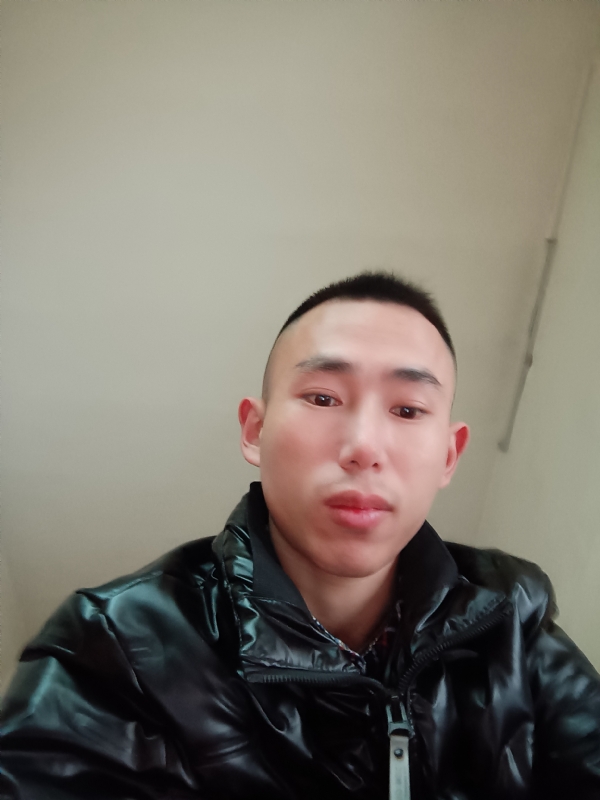 阿浩的第一张照片--白河上门女婿服务网